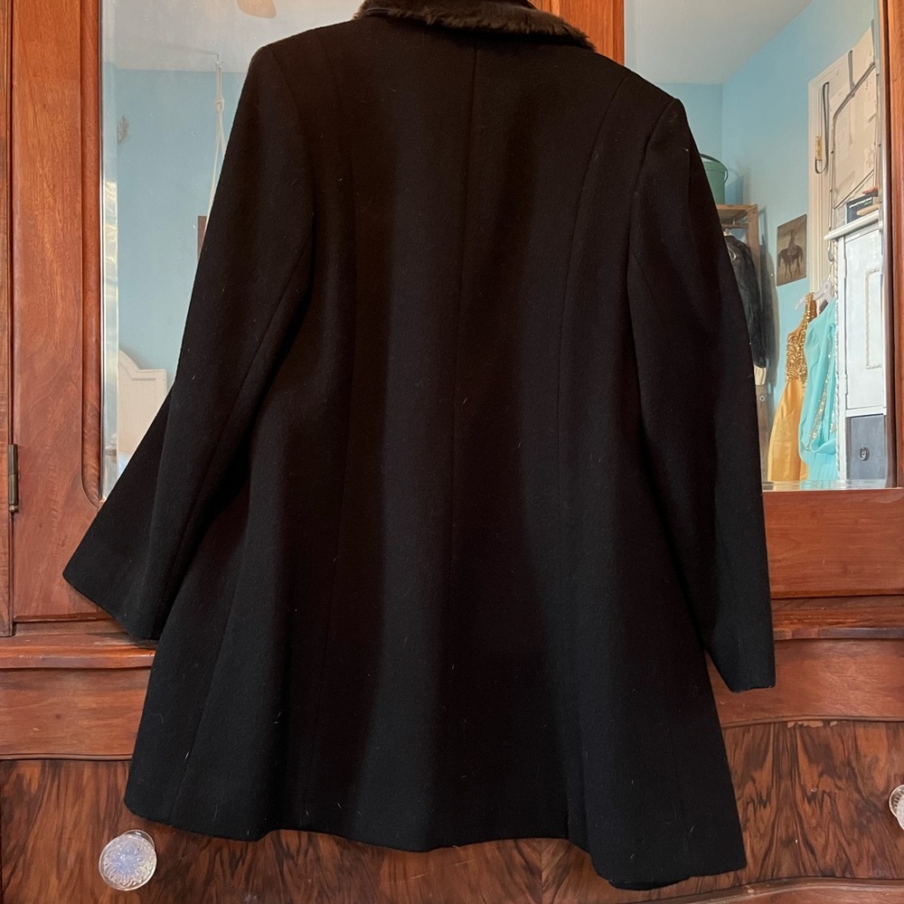 Halston wool coat - Picture 2 of 5